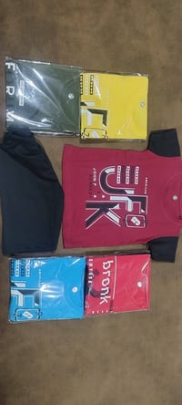 ٣٠٠٠قطعة • اقل طلب ١٠٠ • شورت سبريم