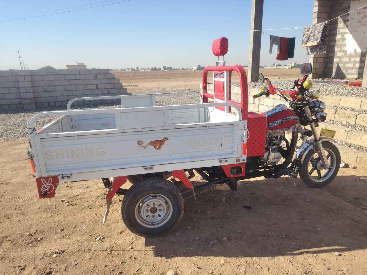 ستوته للبيع موديل 21 منفيس موجود محرك 200 السعر مليون 350 وبيه مجال ويرهم مراوس حسب القناعه ***********
