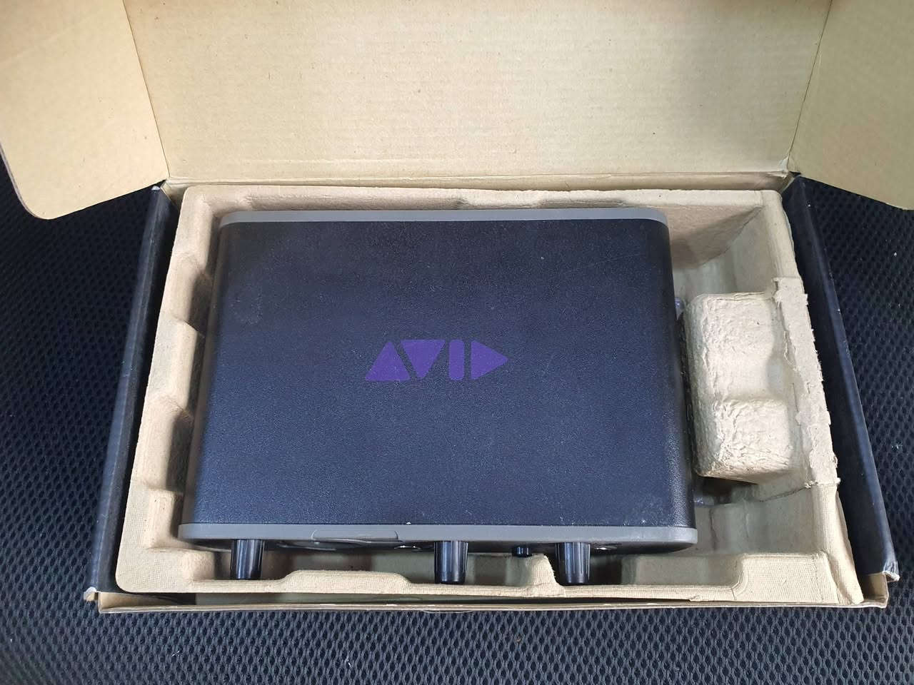 كرت صوت احترافي لأستعال استوديو🎙
الموقع📍 : الموصل الجامعة قرب موصل سبيس مكتب عامر فندر للموسيقى

متوفر توصيل🚗

السعر خاص على واتساب 
*********** 
***********
