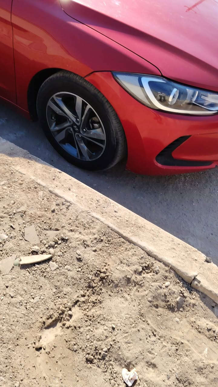 النترا ٢٠١٨ وارد أمريكي حادثه جاملغ الأمامي فقط تبديل بدون دواخل والبنيد بيه بارد قليل محرك ٢٠٠٠ دوش كير at بأسمي كاميرا رادار جانبي السعر ١٢٧ وبيه مجال مكان السياره بغداد مدينة الصدر ام الكبر والغزلان رقم الهاتف ***********
