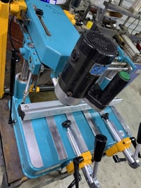 فرازه كيلون للبيع نضيفه وجاهزه شرط الشغل يوجد توصيل حسب الأتفاق للأستف...