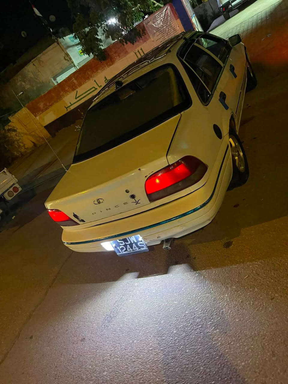 السلام عليكم
دايو برنس فراشه للبيع موديل 96 محرك خير من الله كير عادي  كفاله من ضربه شواصي كهربائيات جاهزه منظومه زنون تخم تاير بغداد إنكليزي بأسمي تحويل السعر 30 مكاني واسط ***********
