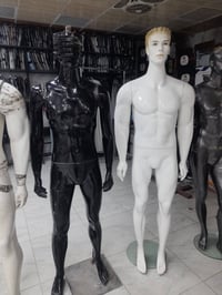 ملكانات عدد ٥ على ٦٠ الف والشبابية ٥٠ شلعة واحدة غير متوفر على الفيس ٠...