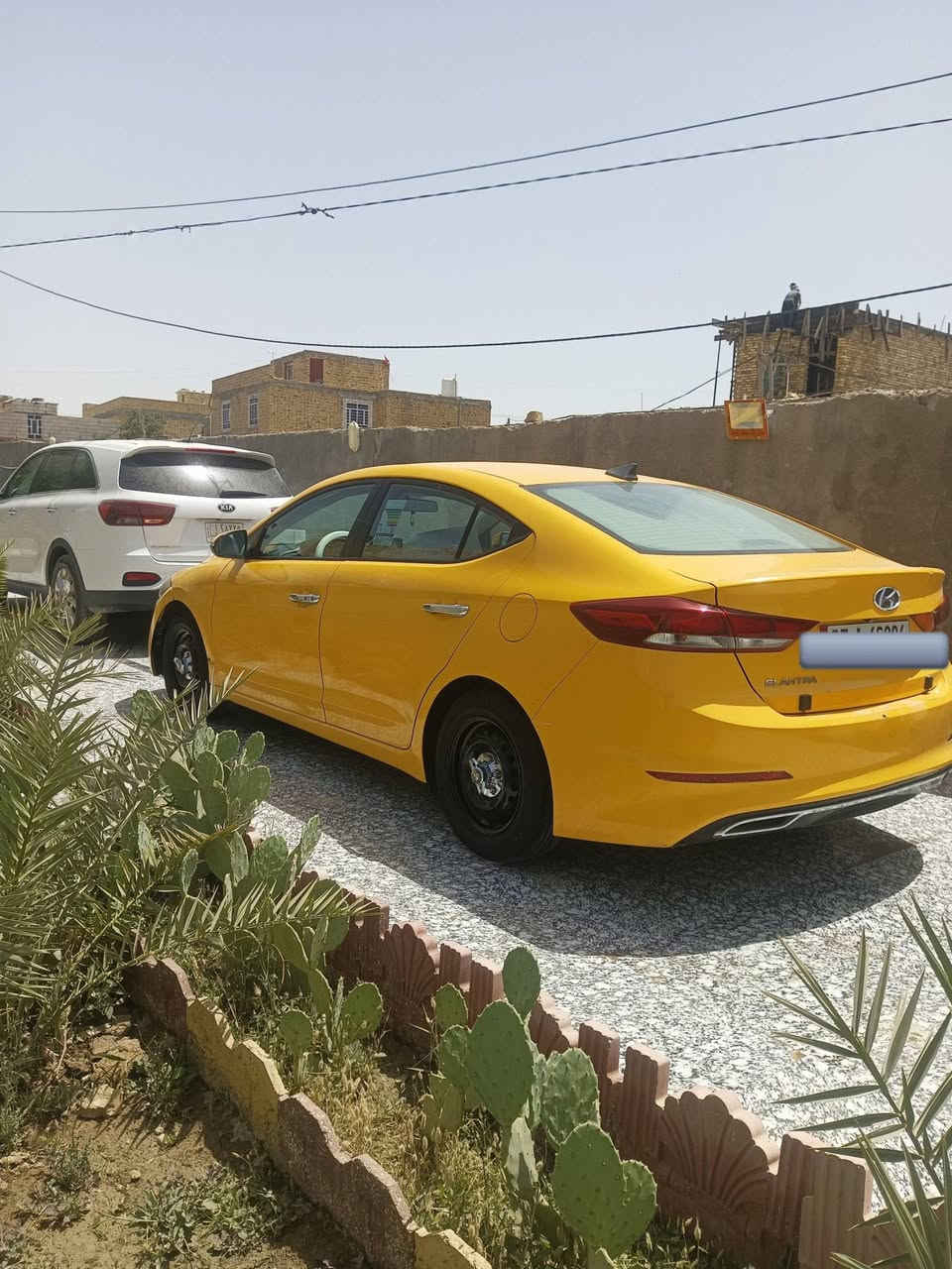 سلام عليكم  انترا 18 ذي قار بسمي مصفره هيه وغرامات تحويل ثاني يوم
وارد امريكي قطعه وحده جاملغ فقط بدون إرباك بدون دواخل ..حداديه تبريد ثلج تخم تاير مكينه 2000 دوش 
قبل شهر شديته السعر 112 بيه مجال بصيط . مكاني ناصرية..الاستفسار اتصل ‏‪***********‬‏ ناصرية
