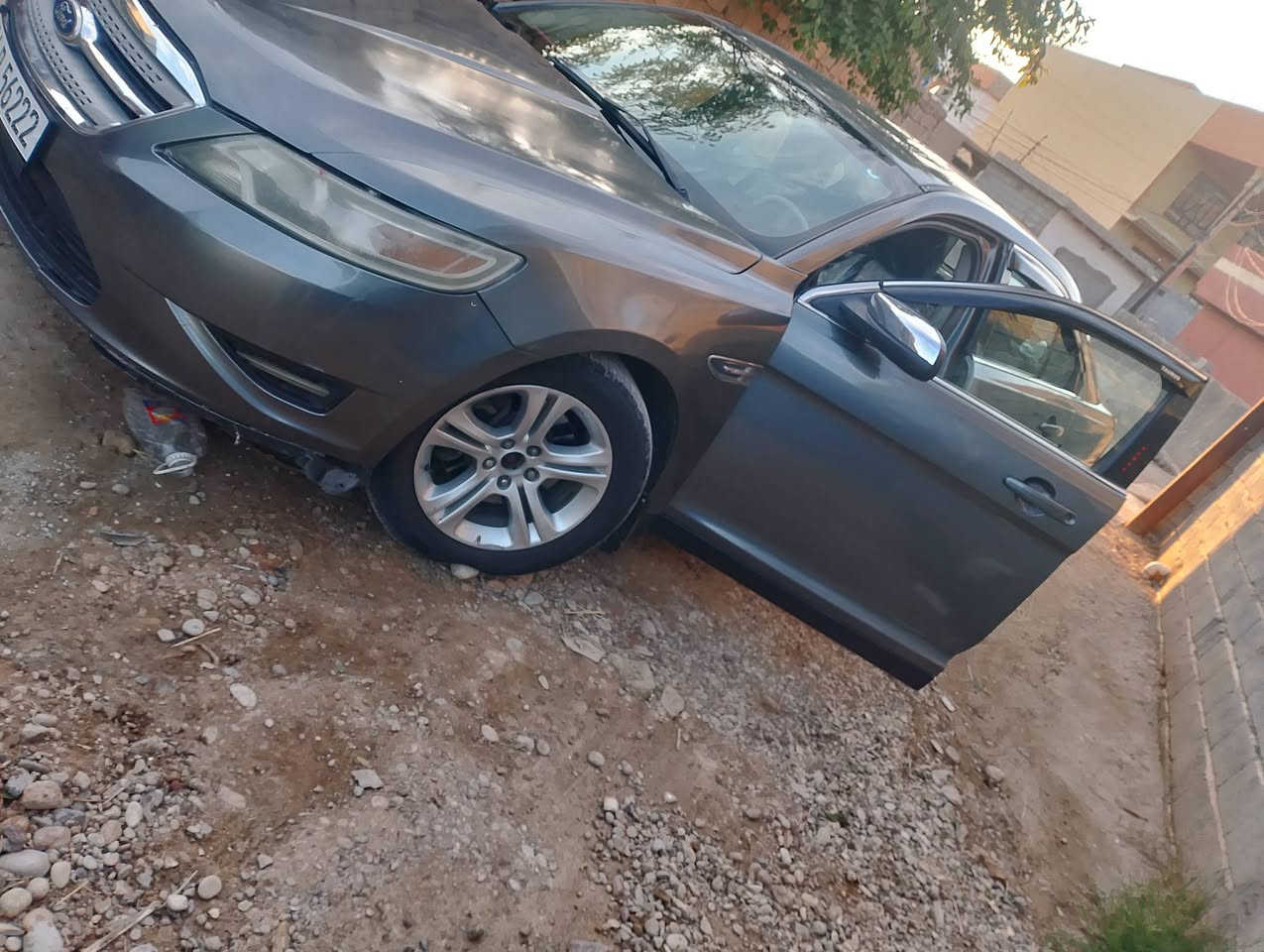 السلام عليكم 
فورد تورس موديل 11 
لمتدد فول مواصفات 
عدة الفتحة والبصمة 
صبغ عام اثر جراد 
حادث جامرلغ امامي 
سنوية جديده وهزة قبل سبوع 
تحويل ثاني يوم 
سعر 90وبيها مجال شي قليل 
صدر امامي خلفي كلة جديدة 
ويل كب 17
حساسات خلفيه كامرة دوارة 
كشن كهرباء كشن خزن 
سيارة هواي بيهة مواصفات 
***********
