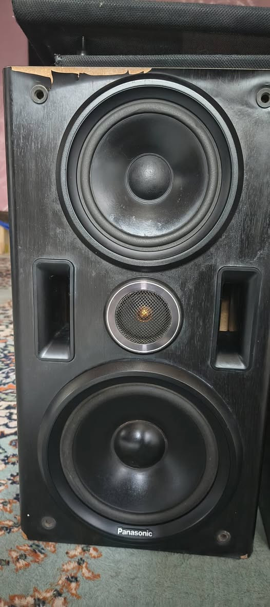 السلام عليكم  زوج سماعات بنسونيك  نظيفه ٩٠ بالميه للبيع


**إذا كنت صاحب هذا الإعلان وتريد حذفه لأي سبب، رجاءا أرسل رسالة إلى الدعم الفني**