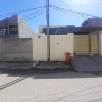 بيت للبيع • ١٨٠م • حي القادسية