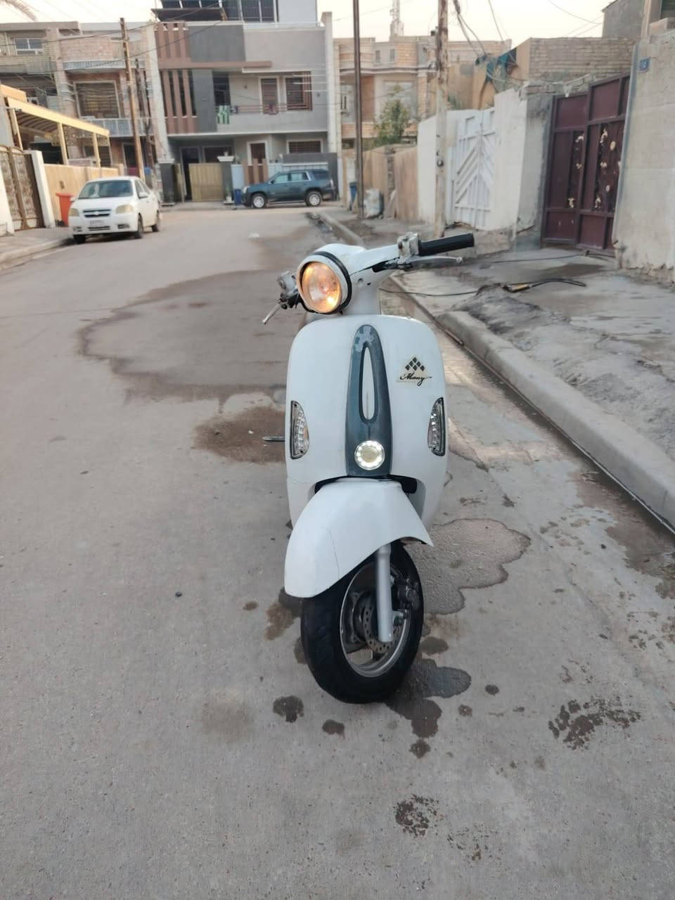 كامكو للبيع الدراجه برغي ممفتوح بيه حديث نكره وكلش ناعمه لا تبخير ولا تنقيص مكاني الدوره ***********
