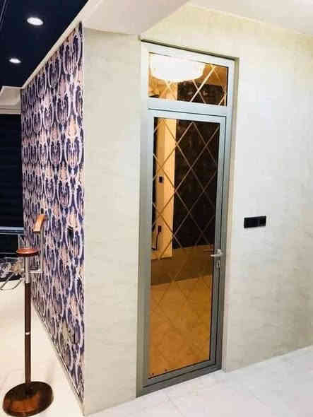 ***********معمل الأمنيوم للكاونترات تخفيضات تخفيضات سعر المتر التركي بليت واحد ملم تحشاء خشب تغليف الابواب 120 سعر المتر الداخل الأمنيوم والخارج اجدي اف 190 سعر المتر المحجر تركي اربع خطوط 45 يوجد لدينا تسهيل أمر المطابخ الكبيره يعني تطون نص المبلغ ونص الثاني دفعتين بدون تحميل ستفسار *********** عمارة
