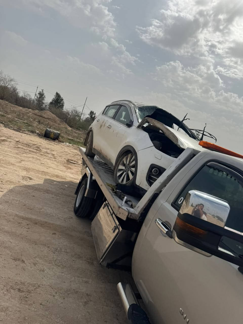 سلام عليكم للبيع كيا سبورتج موديل 19 خليجي مدور. ثاني يوم رقم بغداد السياره سابقا كفاله عامه أبيع ع حادثه السعر 110 وبيه مجال قليل كير مكينه كفاله شواصي كله ع وضع الشركه رقمي ***********  مكاني بابل مشروع المسيب
