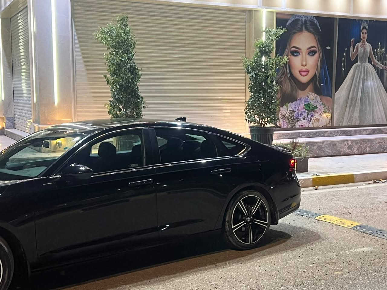 سلام عليكم
هوندا اكورد 2024 sport 
حجم المكينة 2000 هايبرد تنفس طبيعي 
ماشية 29الف 
مواصفات فتحة سقف بصمة دخول ذكي 
رادارات 360 امامي وخلفي وحانبي 
قيادة ذاتية تحديد مسار 
وارد امريكي حادثها بيبان ثنين مبدلات بلادية نفس اللون 
ايرباك مرجع سستم 
السيارة جاهزة مابيها اي نقص 
السعر 188 ورقة 
عنوان بغداد 
***********
