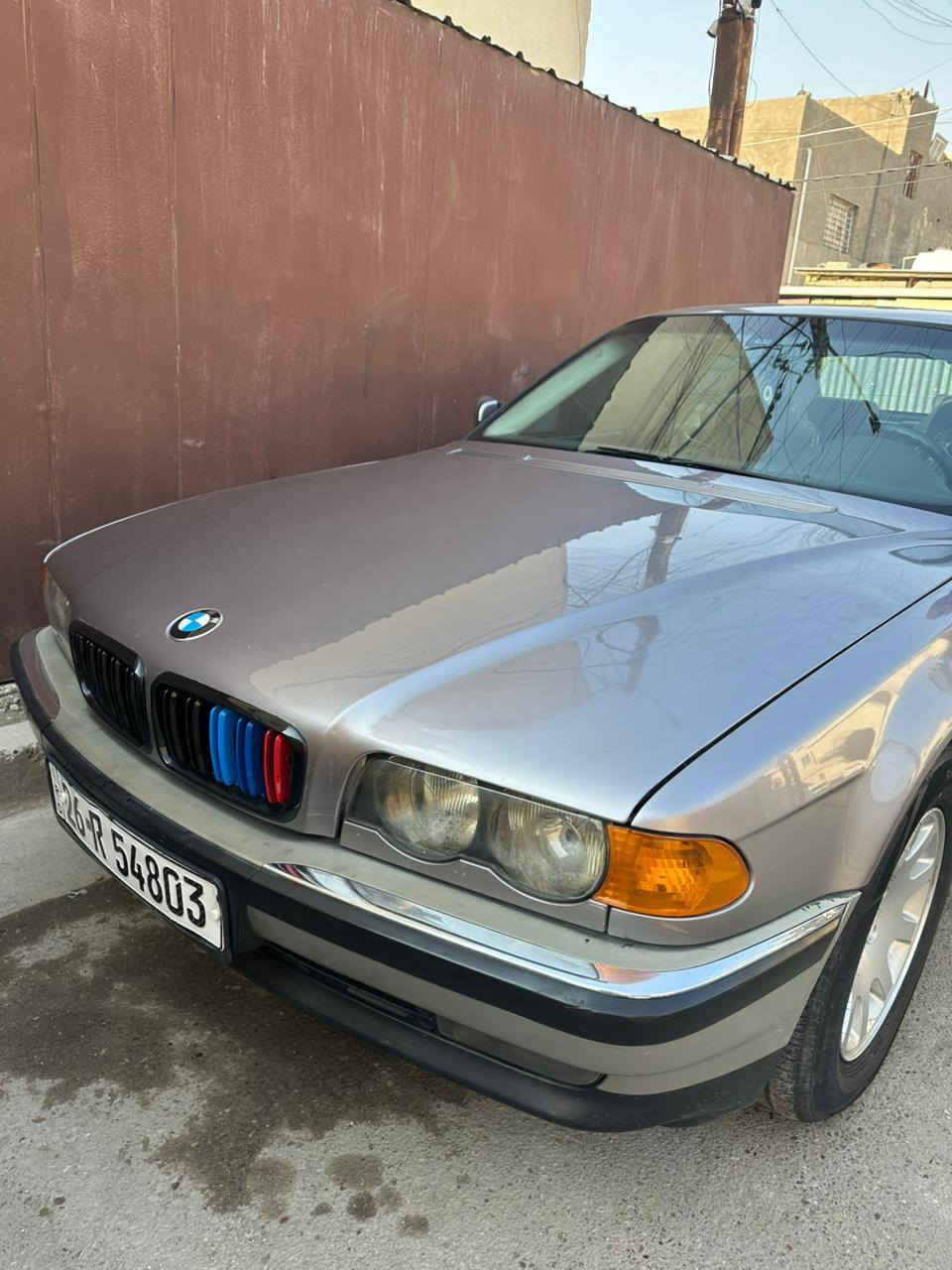 سيارة 8 سلندر 744 سياره 
فول مواصفات من عده فتحه 
تدفئه تبريد شغال محرك كير جديد جدا 
سياره مكفوله كفاله عامه من ضربة 
مصبوغه حزام فقط جمالية 
صدر جديد 
تخم تاير 
تحكم ستيرين 
تدفئه كشنات 
داخل جلد نضيف جدا 
سيارة خير من الله 
باقي تفاصيل اتصل تدلل 
السعر 105 بيه مجال 
الاتصال فقط ***********
