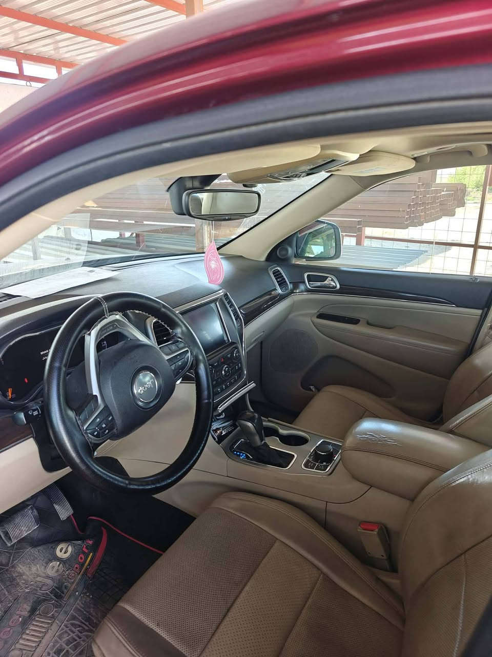 جيب كراند شيروكي لمتد بلس خليجي مكفول ..محرك 6 
موديل 2018
ماشيه 140 الف كيلو
مكلف بلنشر
مكان بابل ..للاستفسار ***********
