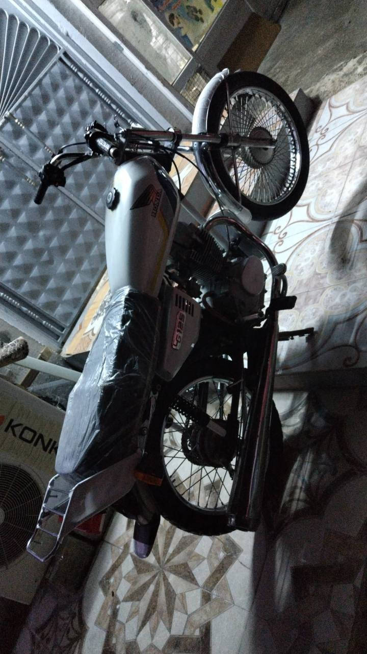 ئەم ماتۆڕە بۆ فرۆشتن 280کەمێک مەعمەلە گەر مشتەری وەرە چات شوێن دەربەندیخان ئەزیزن دار بنديهكان, السليمانية


**إذا كنت صاحب هذا الإعلان وتريد حذفه لأي سبب، رجاءا أرسل رسالة إلى الدعم الفني**