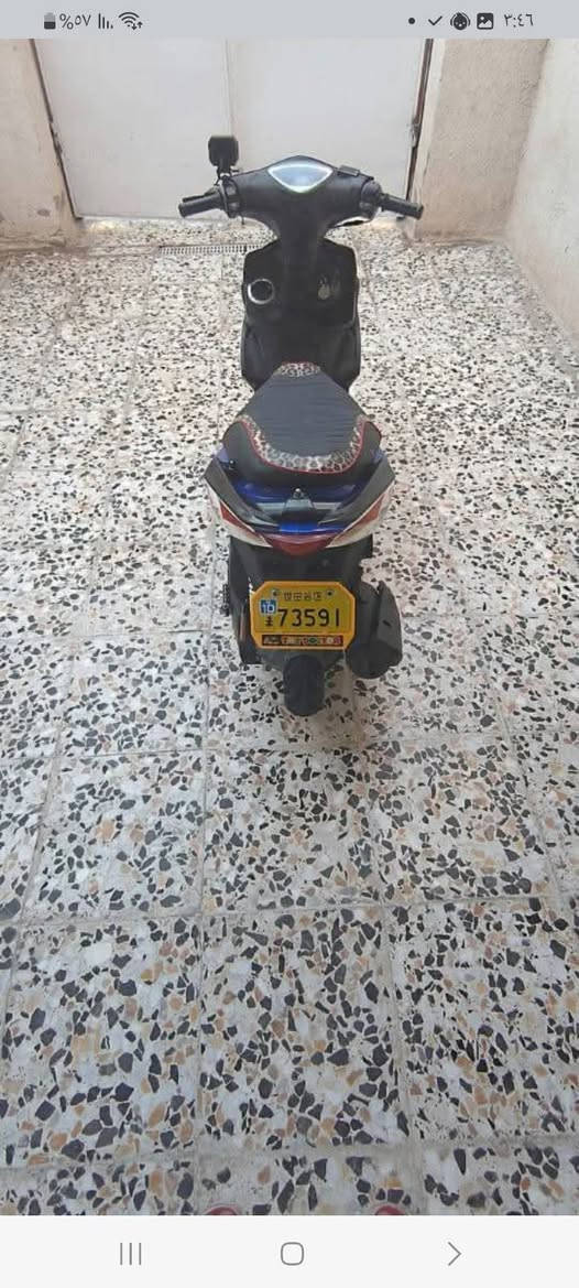 سلام عليكم دراجه ماكس مضلع نضيفه مجفته مره واحد عله ايدي دراجه لاتبخير ولا نضوح كهربأيات شغال دراجه خير من الله سعر 400وبيها مجال حك الجيه مكاني بلديات شارع المصرف استفسار عله هاذه الرقم واتساب ***********
