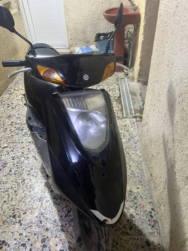 بريز نذلته من رمبه صالي 6 اشهر سلف هندر شغال عوزه بس قمجي مال بانزين الن تاركه. أورق كامله. سعر خاص. تصل تدلل ***********
