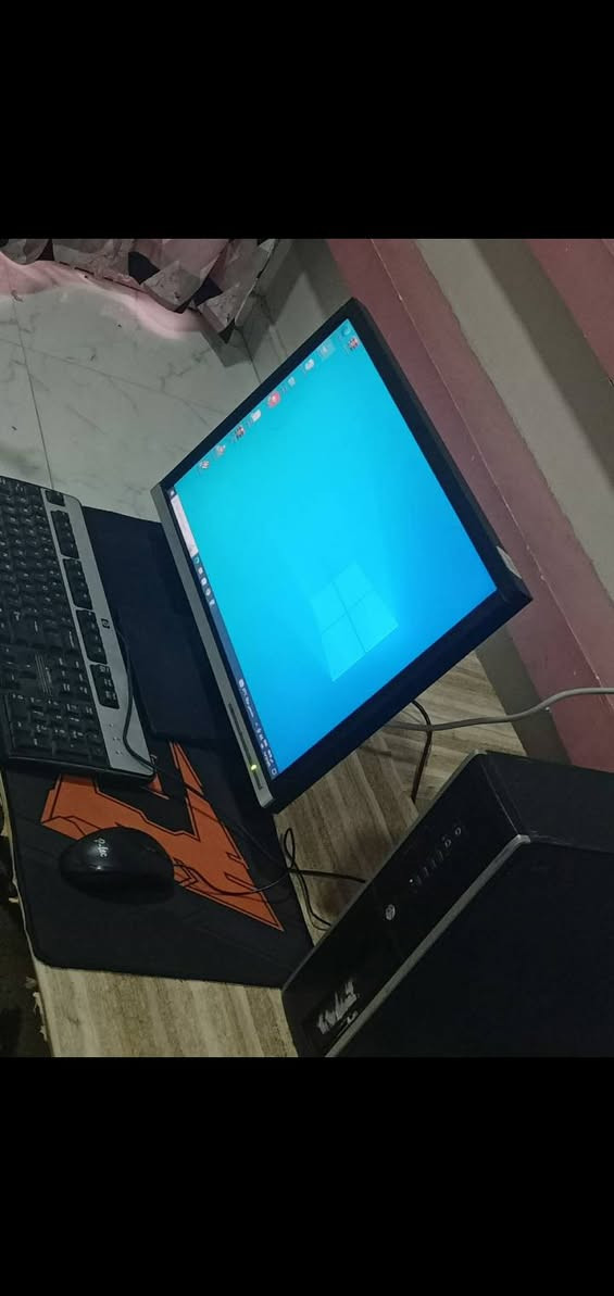 تجميعة كامله متكامله كيسة اتش بي معالج i5 رام 8 جيجا هارد 256 كرت شاشة دخلي وحد جيجا و شاشة اتش بي فرز اول 24 بوصه و كيبورد و موس و جميع الكبلات الجهاز مناسب جدا للجيمنيج و البرامج و مناسب جدا للدراسة و كاشير و للاعمال المكتبيه السعر 4000 سعر نهائي اليفاصل ميبعتش يشوف اعلان غيرو رقم للتواصل 01141434511


**إذا كنت صاحب هذا الإعلان وتريد حذفه لأي سبب، رجاءا أرسل رسالة إلى الدعم الفني**