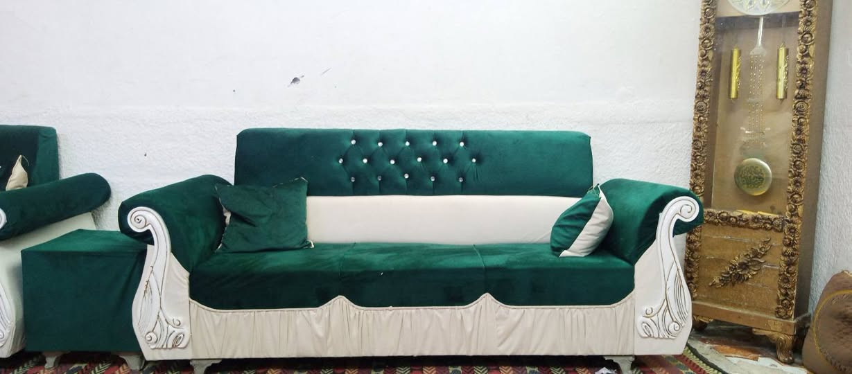 تخم جديد 10 مقاعد مابيه اي ضرر السعر 250الف


**إذا كنت صاحب هذا الإعلان وتريد حذفه لأي سبب، رجاءا أرسل رسالة إلى الدعم الفني**