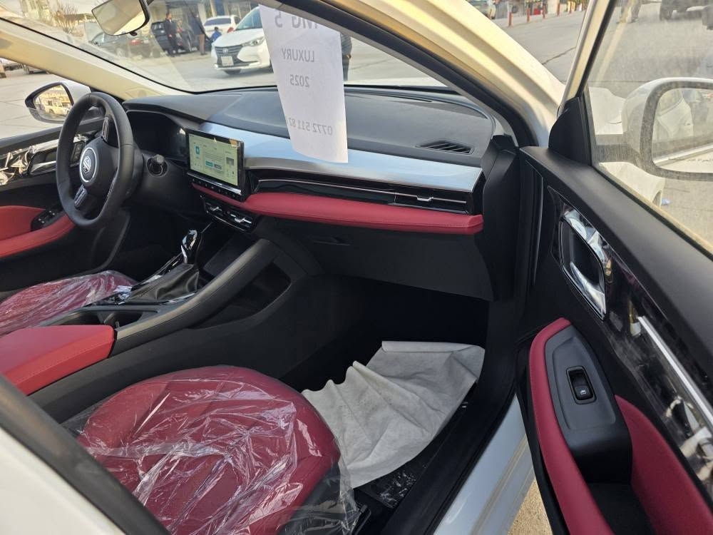 Mg 5 
2025
صفر كم
فول مواصفات(سڵایت/بصمة/شاشە گەورە/٤کامێرا/کوشن کارەبایی.......
شوێن سلێمانی 
نرخی ١٢٥٠٠دولار 
                                              0772 511 8208 السليمانية, العراق
