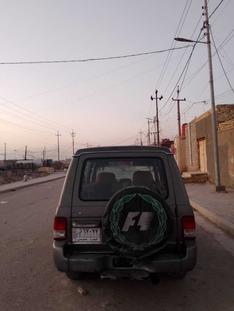 باجير كاربر مديل 2000
سياره بسمنه رقم بصره
مكينه v6 3000 بلاد
كير فقط تعوفه على دي ما تمشي اله تحول تو كيل 
تخم تايرات جدد بلكات واير بلكات همين 
حداديه جديده وره وكدام بس اكو ربل يصير بشاصي ما مبدلينه 
سنويه بعده مصاقطه 
شعندك مراوس بسيارت عاليه وننطي فرق 
واذا جيب مديل 13 وجوه بعد افضل


**إذا كنت صاحب هذا الإعلان وتريد حذفه لأي سبب، رجاءا أرسل رسالة إلى الدعم الفني**