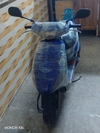 البيع دراجه وتين اوراق سعر خاص، هذا الرقم  الواتساب 07732703067