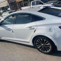 ازيرا V6 ٣٠٠٠ • ٢٠١٣ • الفلوجه