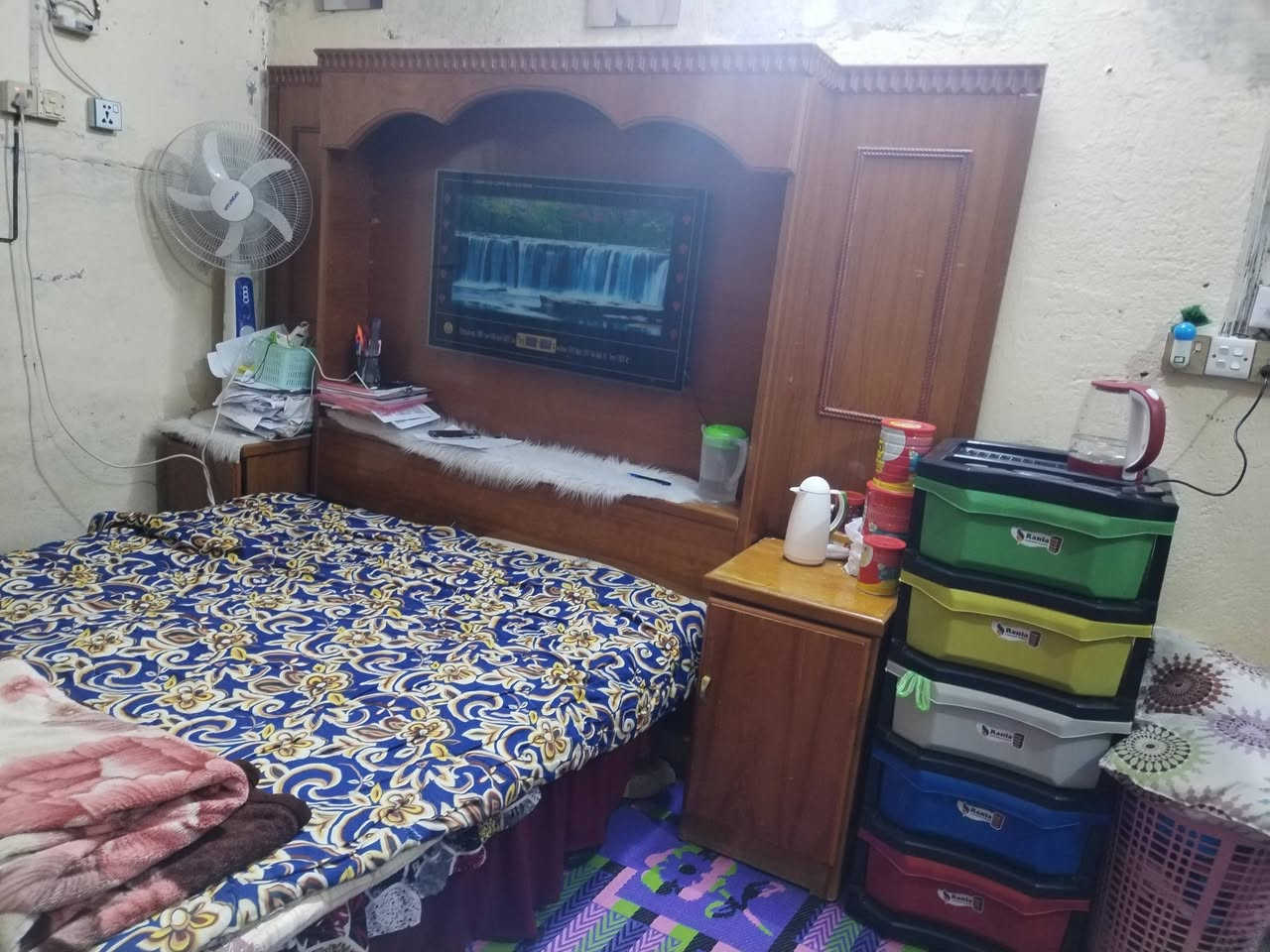 غرفة النوم صاج ام ٦
حي اريدو
سعر خاص 
الاستفسار ***********
