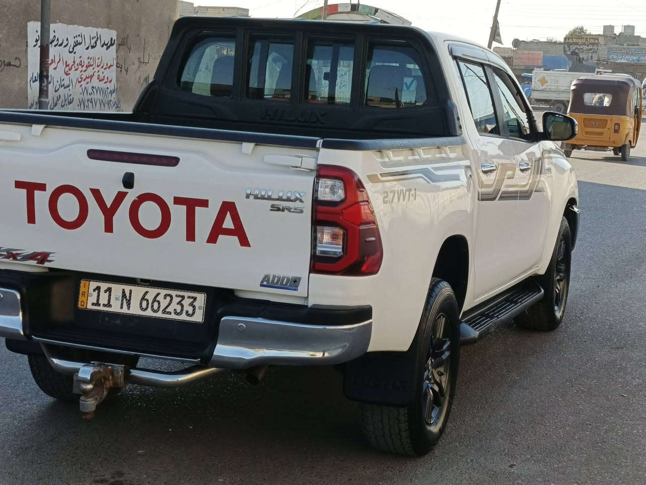 سلام عليكم هايلوكس 2021 مكفولة
رقم بغداد بسمي كامره خلفيه حساسات خلفيه 
تبريد كشنات + كير اوتو وقود بانزين 
سكن بغداد  *********** انتصال فقط
