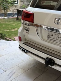 الحبيب لاندكروزر 2020 SAS V8 جديده بيها شخط ب داعميه الخلفيه وبارد نص ...