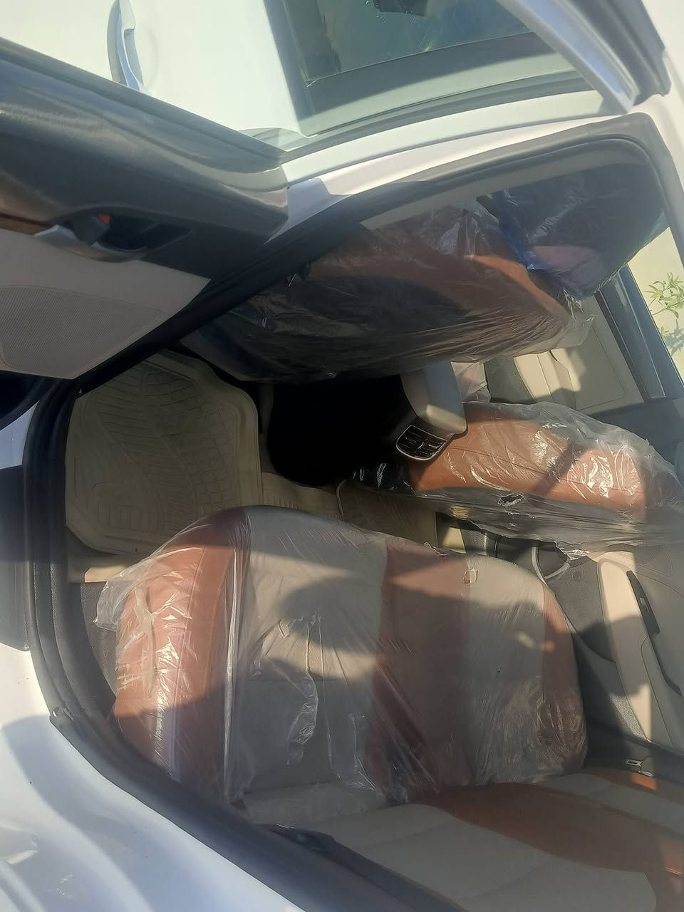 السلام عليكم النترة موديل 19سوبرخليجي  كفالة فول مواصفات بصمة واحد على واحد محرك كير مكفولات رقم ديالى نكليزي بسمي  تحويل مباشر ماشية 82الف لسعر  160 وبيه مجال مكاني ديالى ***********
