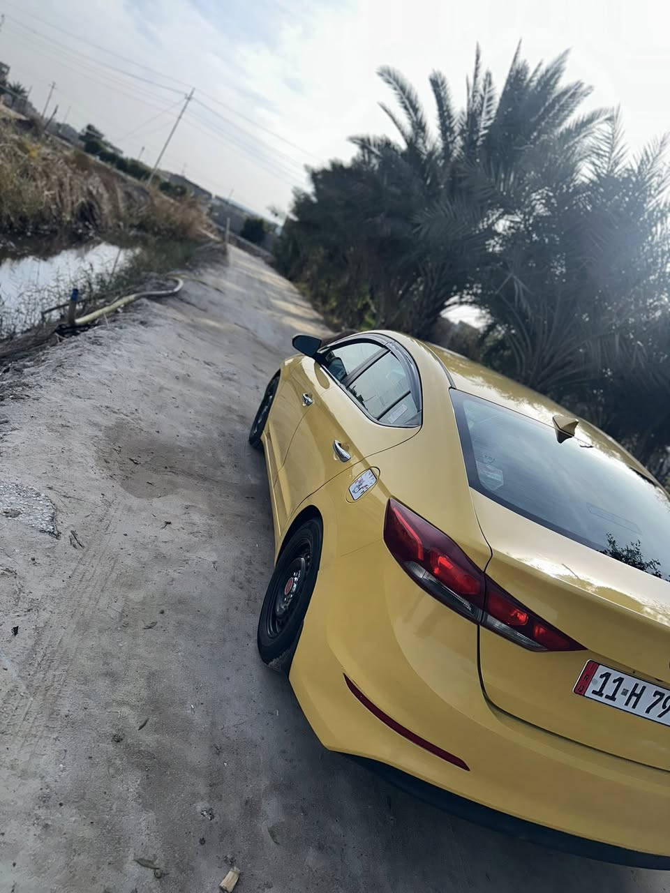 #للبيع.  النترا موديل 2018 وارد امريكي بأسمي رقم بغداد سنويه لل2031 فول مواصفات فتحه بصمه رادار جانيبي كامره دواره شاشه جبيره بلادي لايت زنون مكاني كربلاء مكينه دوش المرغوب 2000 سياره جاهزه احله من الصور سعر 130 ورقه بيها مجال قليل 

رقم الهاتف 👇

***********

***********
