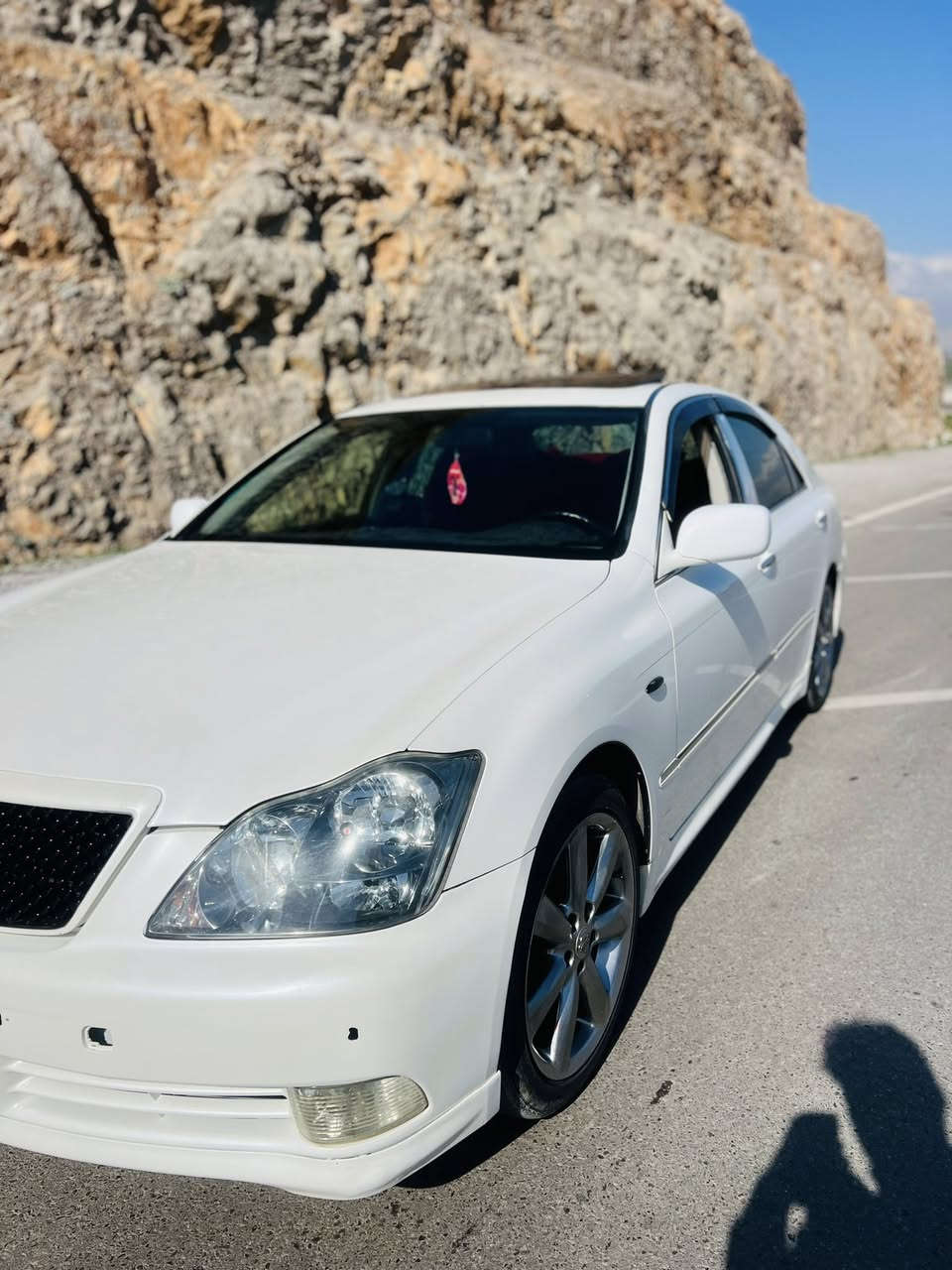 شاهینە ناو پاکەت 👌📦📦
مۆدیل 2005 
اتلات
 ویل دینگە 
کوشن هیتەر 
کوشن جل 
سارد و گەرم بەشەرت 
سلایت 
ساج سور 
 
سەیارەکە کامل مەسروف کراوە کارەبای و  برئک  ساردو گەرمی 
مالی دۆستە  چرکەی مەسوروفی تێدانییە 
دحمای بۆ دحمای بەشەرت 
*********** 
سحری 59 gala
