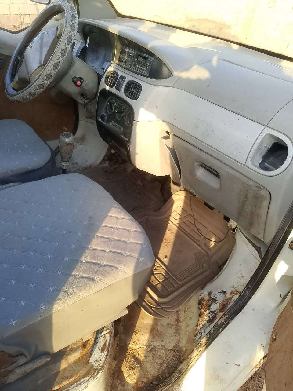 السلام عليكم هيفا للبيع 2007 محرك كير كهربائيات تايرات صدر خير من الله أوراق موجودة  المكان ديالى ناحية السلام السعر 15 وبيها مجال ***********
