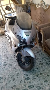 فورزا 06 للبيع رقم الهاتف ٠٧٨٣٣٤٨٠٥١٧ ٠٧٧٠٥٧٢٣٣٠٩ السعر 500