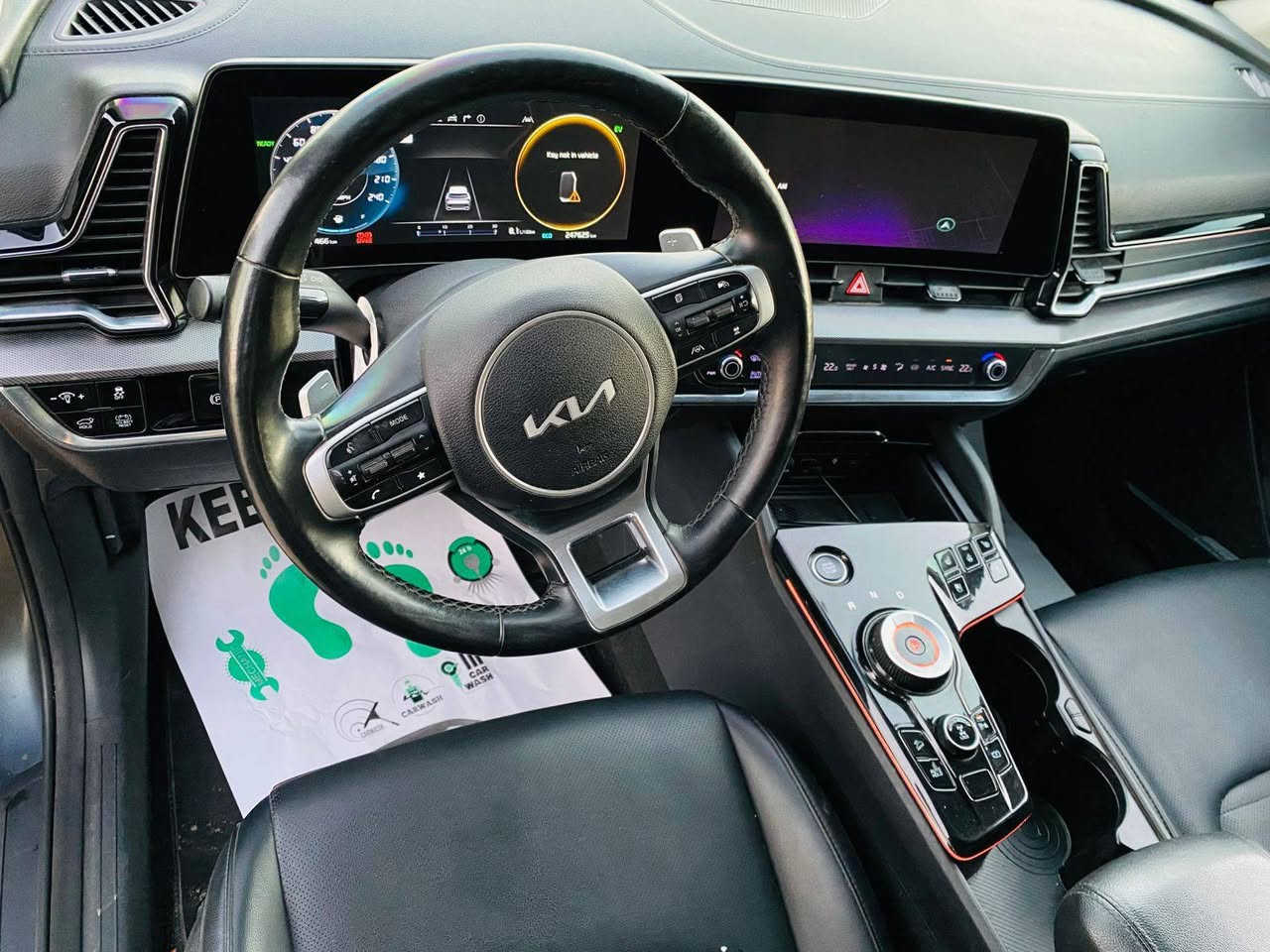 سبورتج 2023 لمتد limited
بدون حادث( كلين ) فقط دعامية خلفية
 رقم بغداد 

* محرك 1.6تيربو مع نظام هايبرد 
* بانوراما
* كير اوتو (ماوس )
* أوضاع قيادة: سبورت – سمارت – نورمال
* مقاعد جلد أسود مع تطريز
* كراسي كهربائية مع حفظ وضعية المقعد (ميموري)
* إضاءة ترحيبية عند الاقتراب من السيارة
* فرامل يد إلكترونية (هاند بريك بصمة)
Auto Hold
* رادارات 360 درجة
* نقطة عمياء 
* شحن لاسلكي 
* صندوق كهربائي 
* 5كاميرات (أمامية وخلفية وجانبية)
* حساسات/رادارات أمامية وخلفية
* حساسات توقف أوتوماتيكية 
* تبريد وتدفئة للمقاعد 
* تشغيل السيارة عن بُعد
* السيارة دفع رباعي

🔴ملاحظة / صوت جكجكة في المحرك سبب بانزين عادي  

 🔴اتصال / واتساب ***********

السعر /165
