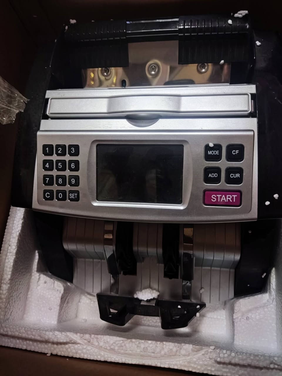 حاسبه مال فلوس للبيع بعدها جديده مامستخدمه السعر 150 وبيها مجال


**إذا كنت صاحب هذا الإعلان وتريد حذفه لأي سبب، رجاءا أرسل رسالة إلى الدعم الفني**