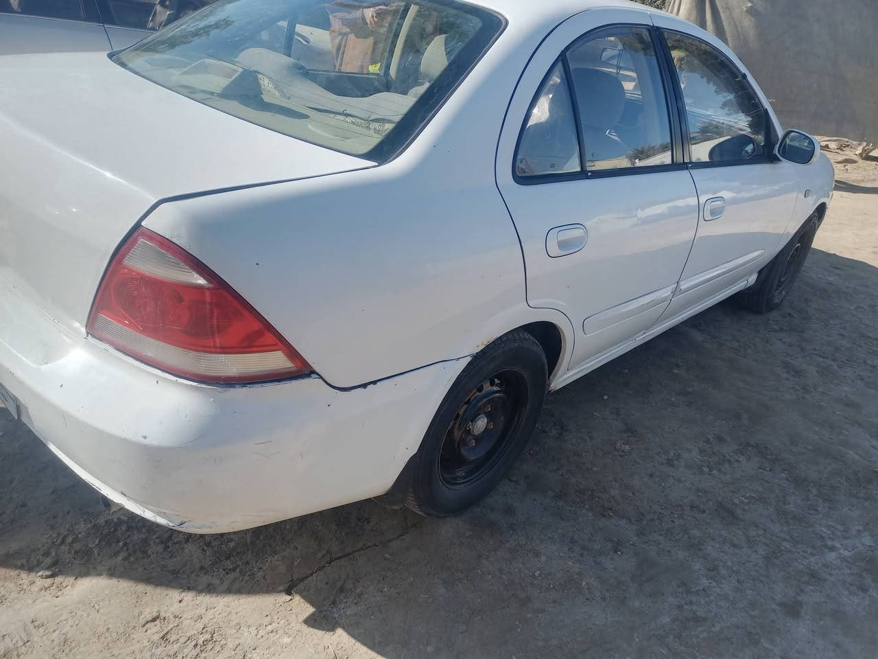 نسيان صني 2008 وارد كوري مكينه 1600 بيه باب مبدل اصلي مكينه بيه تبخير بسيط كلش حداديه نص عمر  وبيه مكانات بارد السعر 85 وبيه مجال ***********
