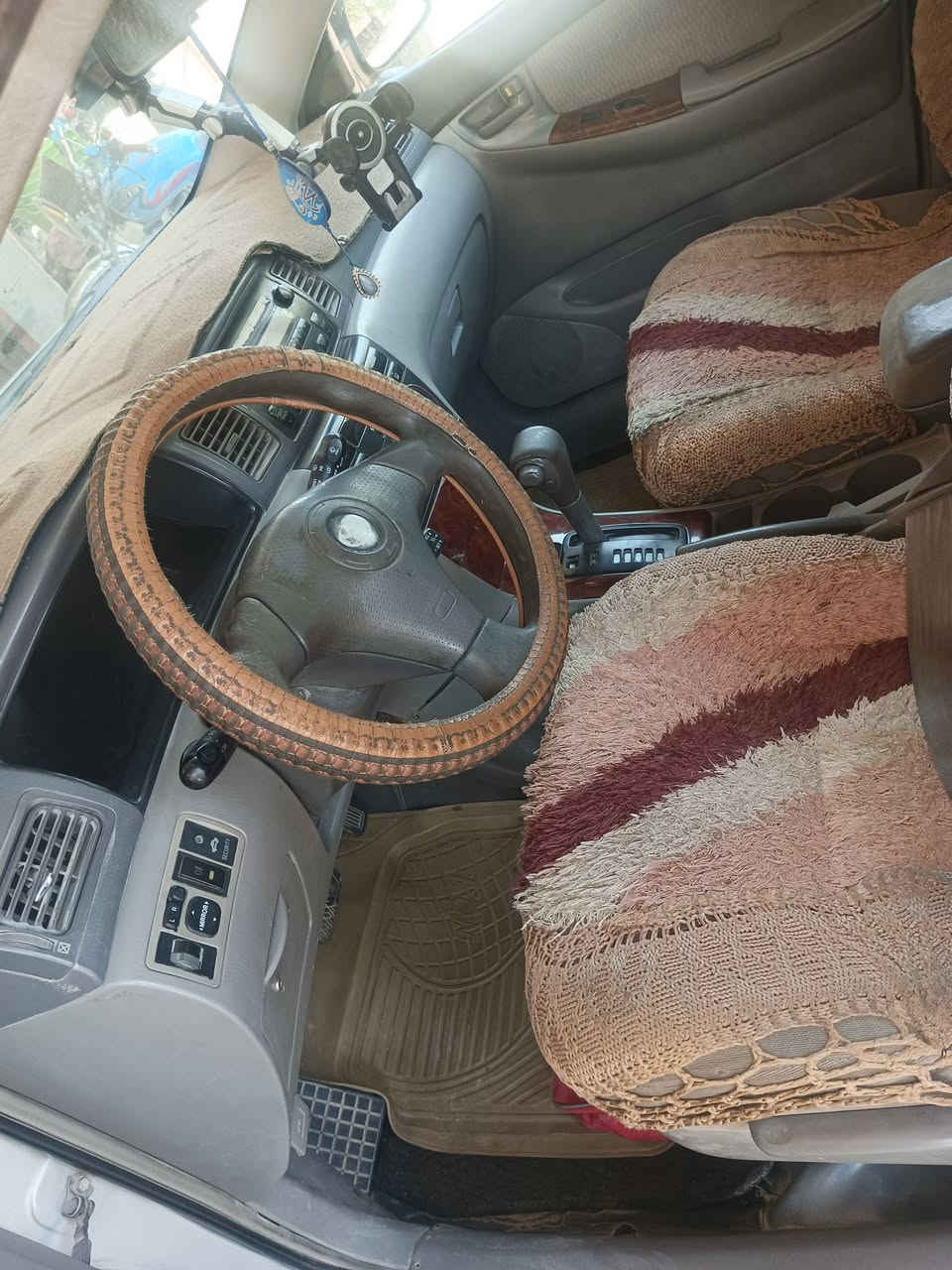 مكلف بالنشر 
سياره كورله 2007 للبيع المكان اطراف الفلوجه سنويه وهزه لحد 2030 السعر 70 وباقي التفاصيل هذا رقم صاحب السياره ‏‪***********‬‏
