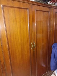 غرفة للبيع • غرفة نوم • تواصل خاص