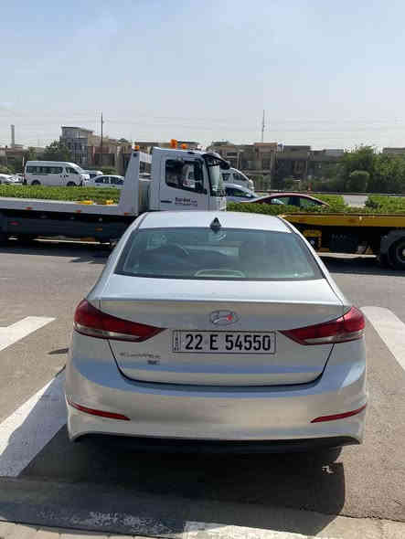 السلام عليكم 
النترا 2017 / لون سلفر  / رقم اربيل الجديد 
محرك 2000 جديد المرغوب 
 كير جديد at 
صدر جيد 
تبريد ثلج 
تدفئة 
شاشة 
ريمونت كنترول 
تحكم ستيرن 
كامرة 
داخل بيجي 
وارد كندي 
السيارة باسمنا تحويل ثاني يوم
مكان السيارة // العطيفية 
للاتصال *********** واتساب بغداد
