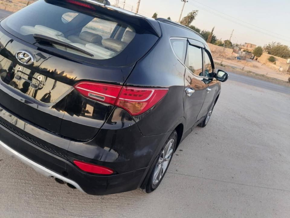 السلام عليكم سنتافي ٢٠١٣ خليجي محزمه مكينه ٤ اسلندر تبريد ٣ قطع ٧ راكب عرضه ب ١١٥ وبيه مجال للشراي  *********** بغداد
