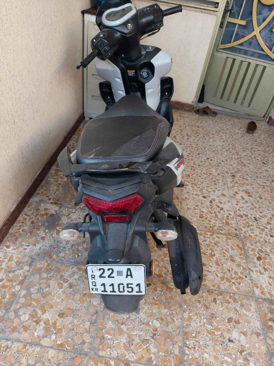 دراجه zr 2024 للبيع ماشيه 4400 
بعدهي جديده الدراجه مرقم كامل اربيل و سنويه جاهزه 
للأستفسار الاتصال على الرقم ***********
