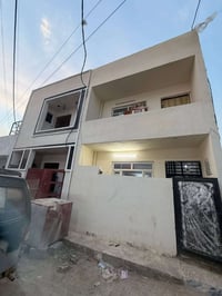 للايجار ب٣٠٠ للاستفسار الاتصال على الرقم 07874200996 موجود واتساب