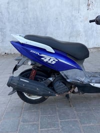 دراجه جي تي ار مكفولة  كفاله عامه ختم واحد ويا مكينه شلعه ومعدل كهربائ...
