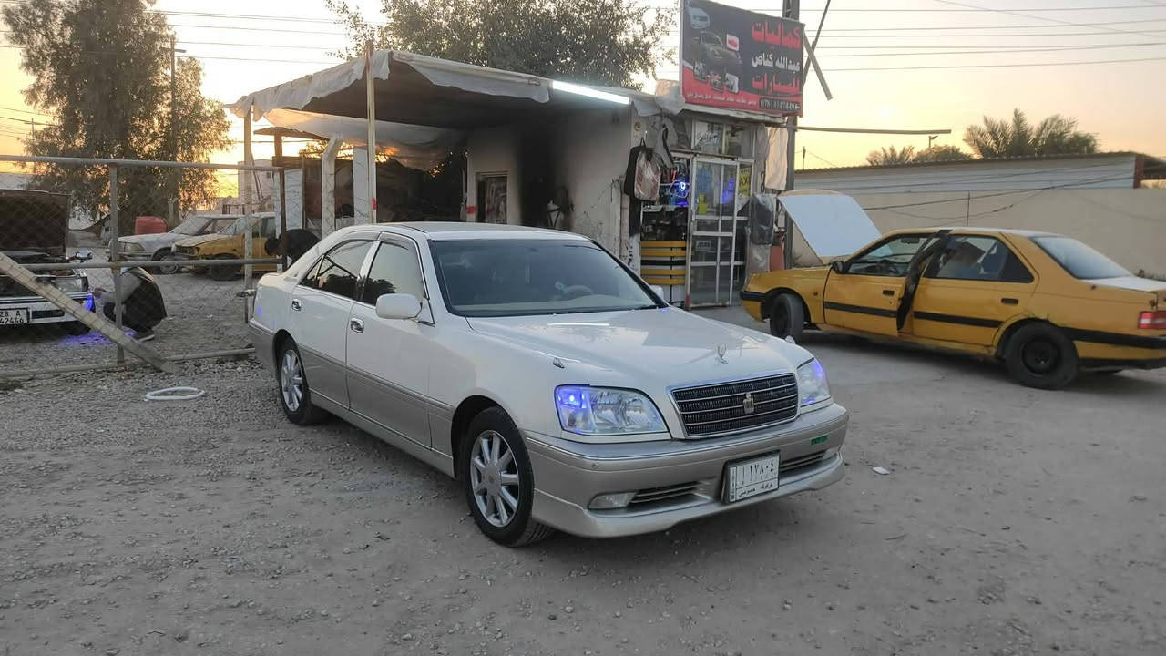 سلام عليكم
للبيع او مراوس السعر 118وبيه مجال  قرار 48 مدفوع الكمرك باقي بس الرقم 
موصفات 3دكم 
كرستال اصل 
شاصي 75 
ديفور الكبير 
4 كشنات كهرباء 
برده 
تحكم خلفي بصوت +دمام 
مثبت سرعه 
كير مكينه مكفولات 
حداديه جديده 
ماناقصه برغي السياره 
مكاني بالنجف 
باقي التفاصيل ***********
