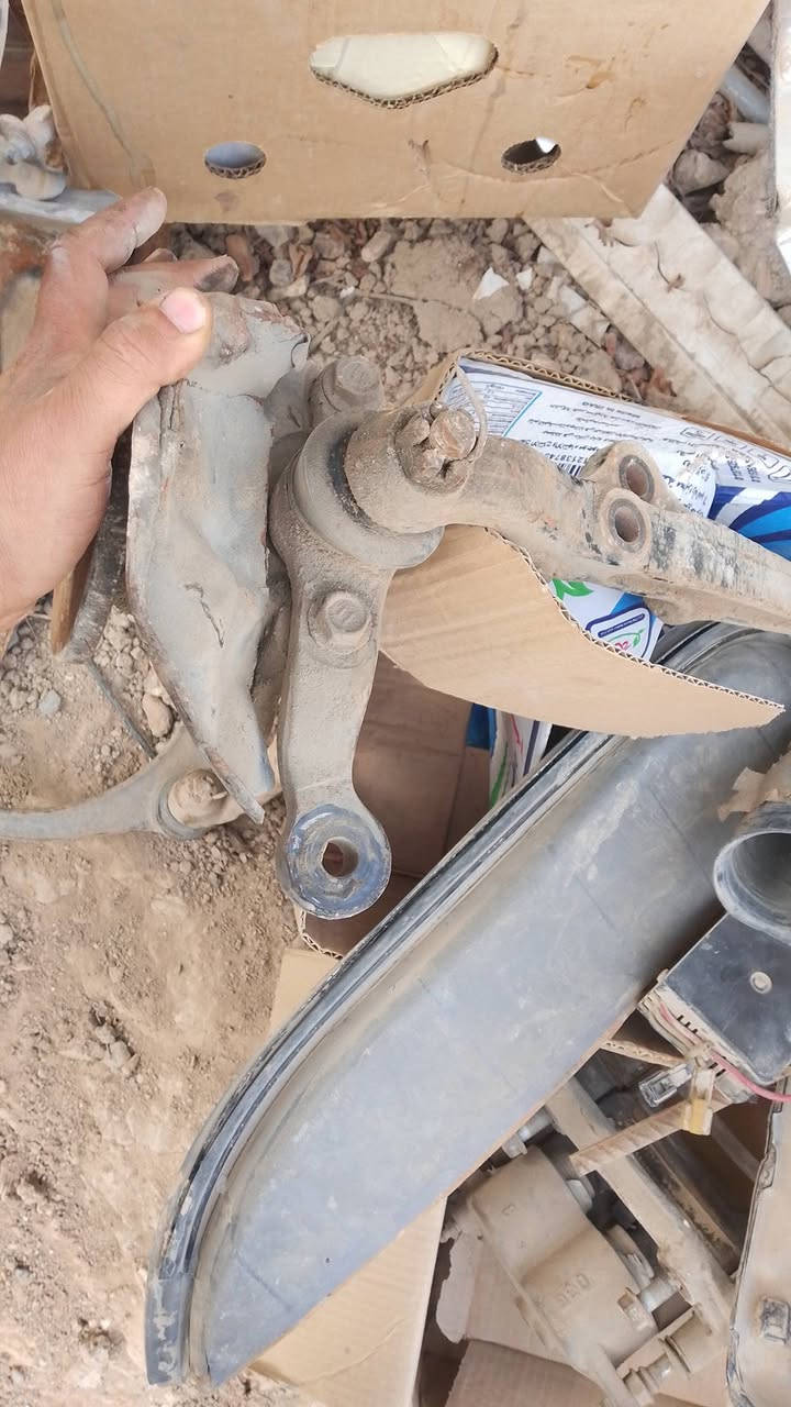 قريبا ان شاءلله يارب. حدادية مواد جديد وليس تفصيخ  بطة وملكة وراس الثور  مكاني حلة عمل موقعي بابك. أستفسارات واتساب ***********.أدامة المحرك متوفرة ايضا وعندي عروض تخص الأدامة
