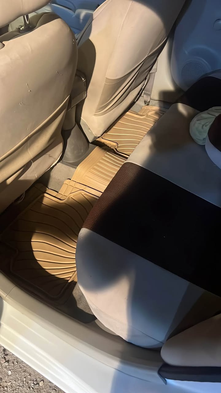 السلام عليكم

🚘 نيسان سني موديل 2020
📍 الممشى: 49 ألف
✅ مكفولة من التبديل والصبغ والبارد
⚠️ توجد ملاحظات بالكشر

🔧 تبريد + كير + محرك + كهربائيات كلهن جدد
🧾 السيارة استلام زيرو على إيدي من 6 سنوات
🎵 المسجل الأصلي
🔑 سويجات عدد 2
📚 كتلوكات موجودة
🛞 سبير + عدة + كاعيات غير مستخدمة

📄 الرقم أربيل باسم شركة تحويل أو وكالة
📅 السنوية ساقطة من سنة
✅ الغرامات مصفرة

📍 المكان: بغداد
السعر دفتر ١٠٠ ورقه

📞 للتواصل:
***********
أبو الحسن بغداد, العراق
