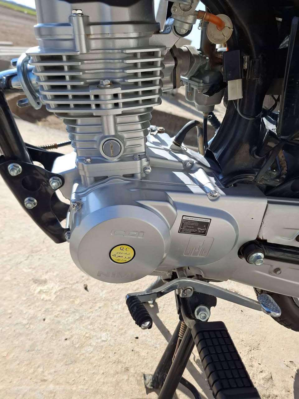 دراجه للبيع سكنر مكفوله وبعده جيس نامه شبه شلامجه مكان الموفقيه قفل ب 800 
الاتصال ***********
