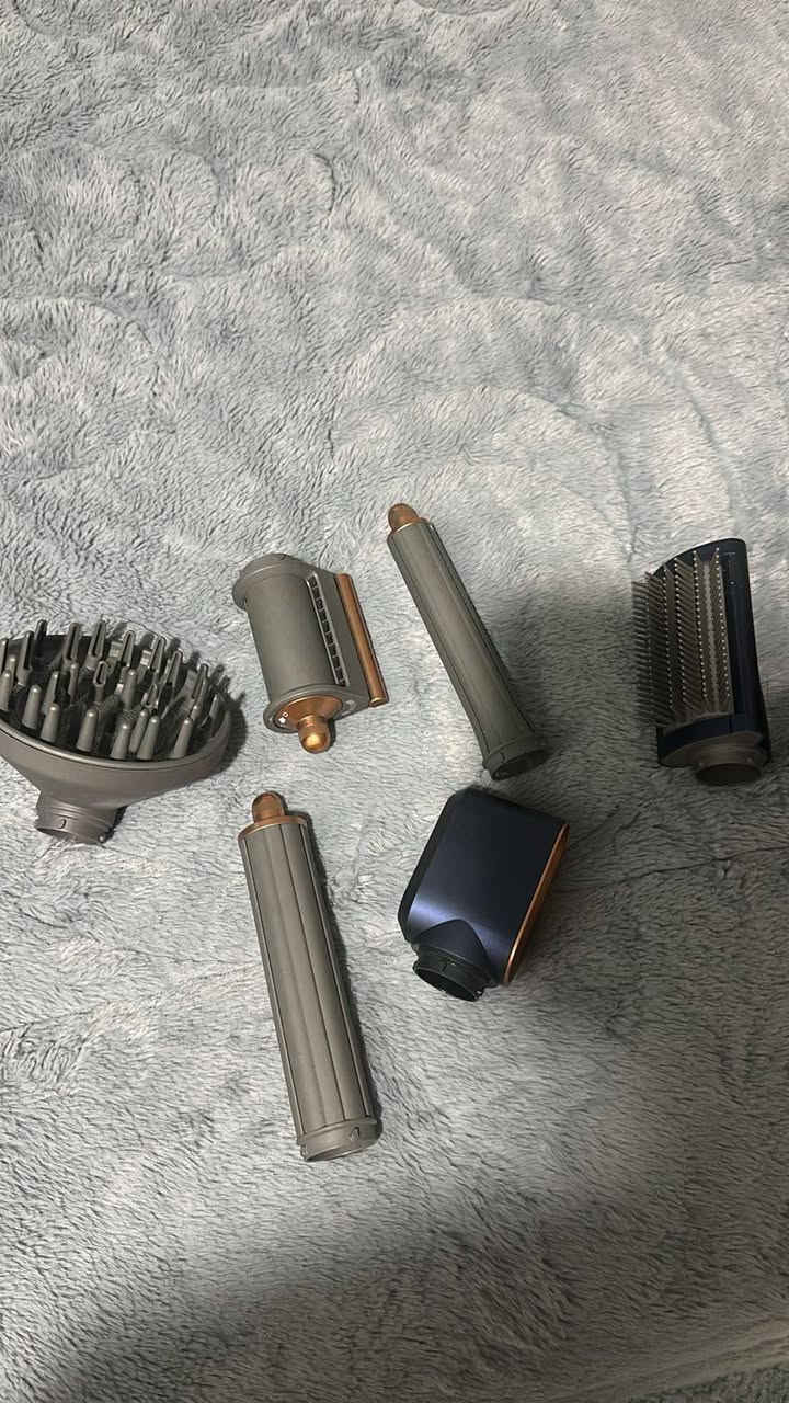 Dyson airwrap used in great conditions for sale. دهوك, العراق


**إذا كنت صاحب هذا الإعلان وتريد حذفه لأي سبب، رجاءا أرسل رسالة إلى الدعم الفني**