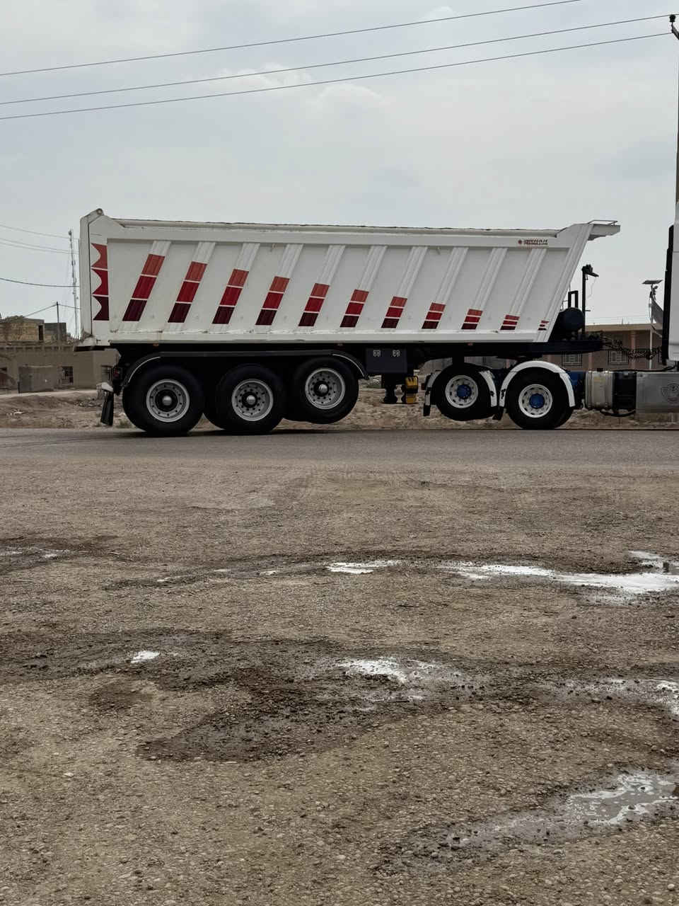 ‏سلام عليكم عربانة للبيع عبدالله جوهر موديل 2024 //***********
